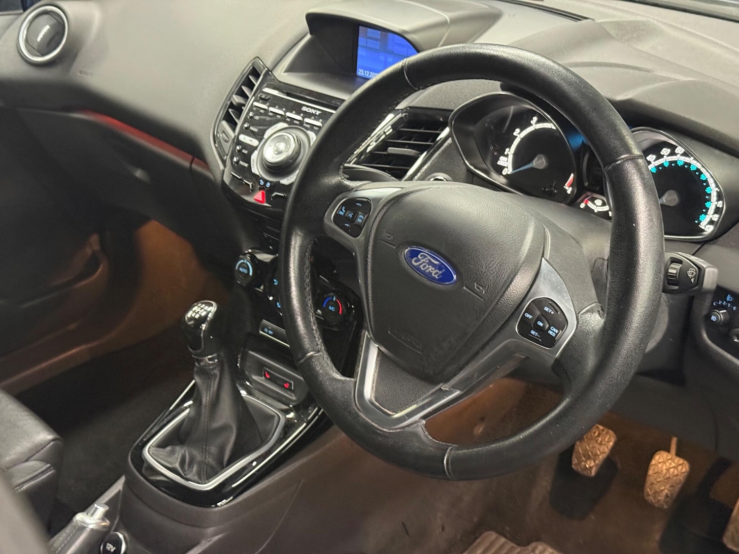 Used Ford Fiesta 2015 for sale - 77049670: Photo 10