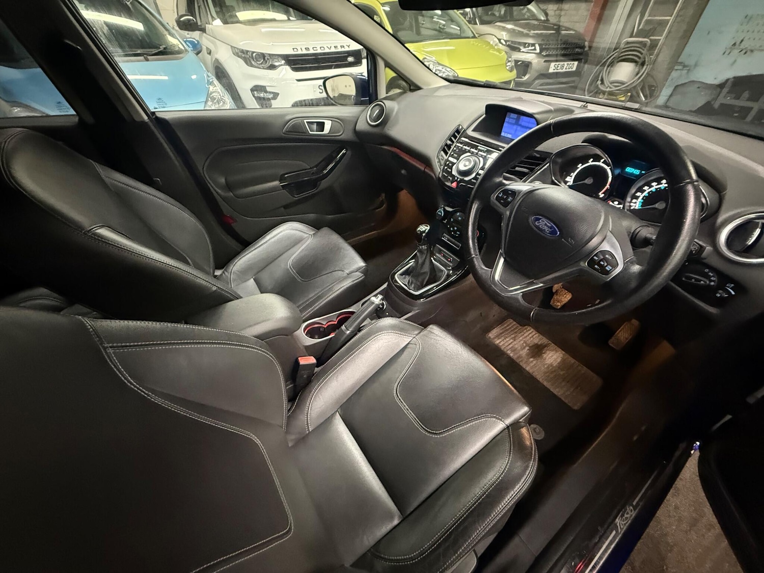 Used Ford Fiesta 2015 for sale - 77049670: Photo 8