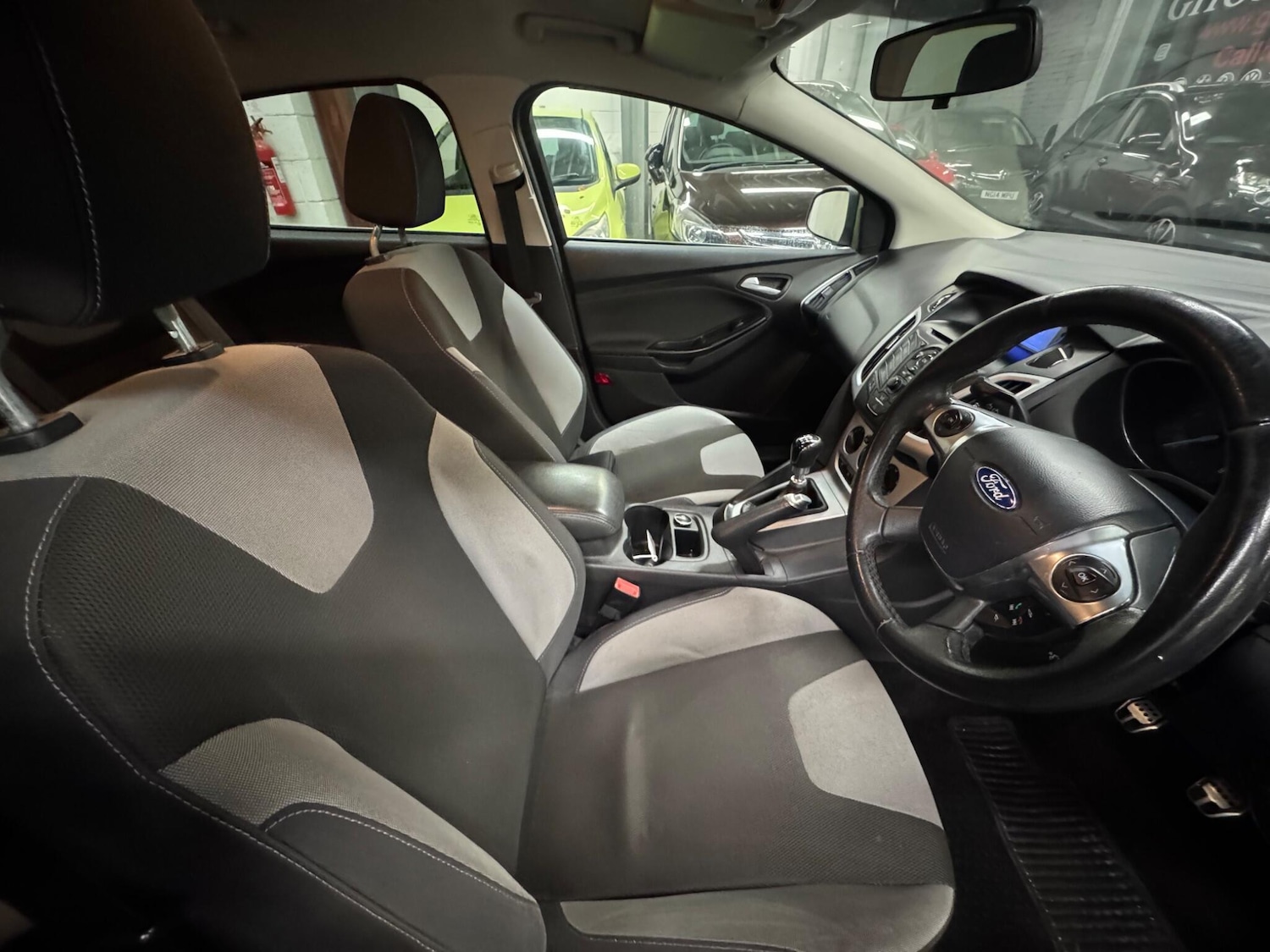 Used Ford Focus 2012 for sale - 76349596: Photo 9