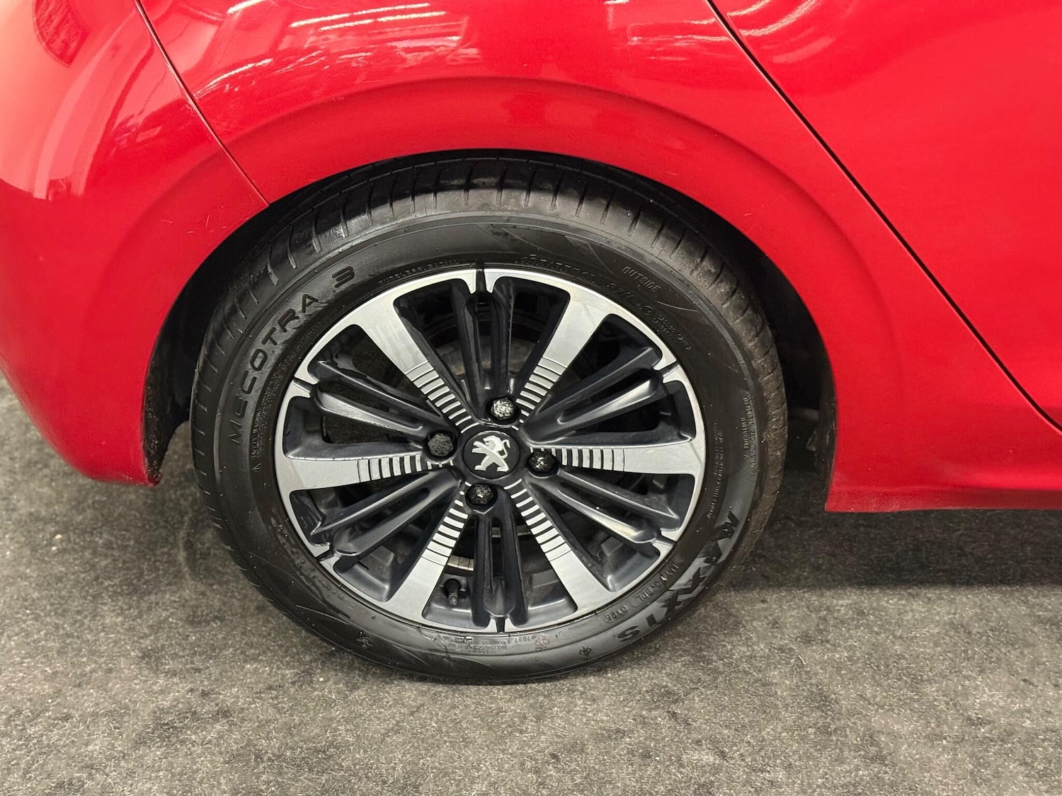 Used Peugeot 208 for sale - 77633987: Photo 8