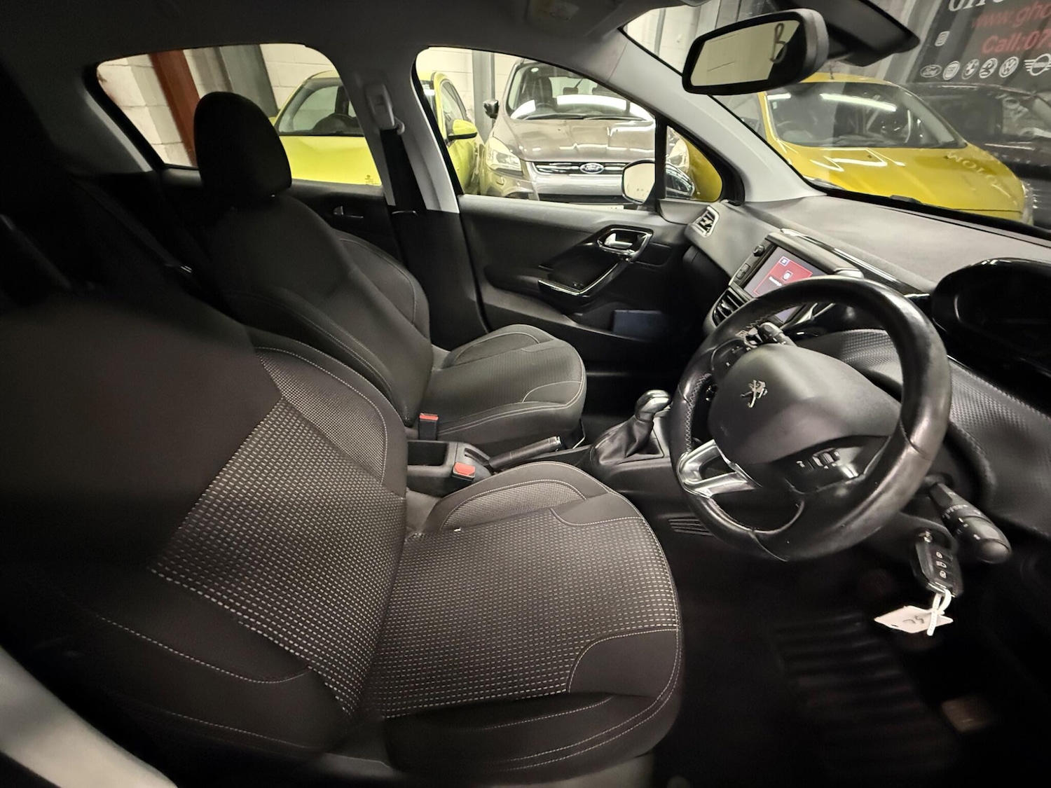 Used Peugeot 208 2017 for sale - 78086424: Photo 9