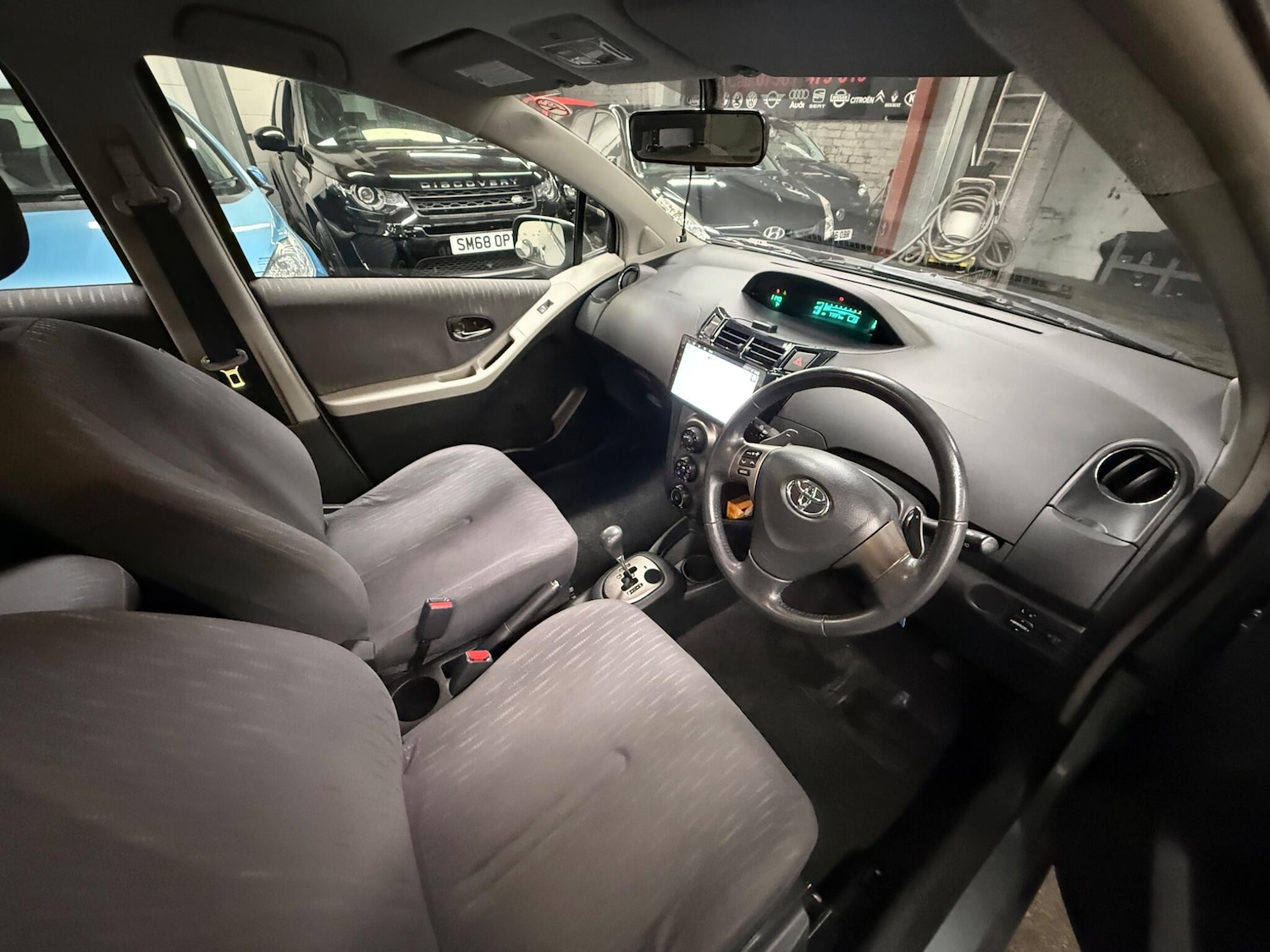 Used Toyota Yaris 2009 for sale - 76899308: Photo 7