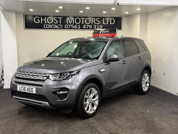 Used Land Rover Discovery Sport 2016 for sale - 76573113: Photo