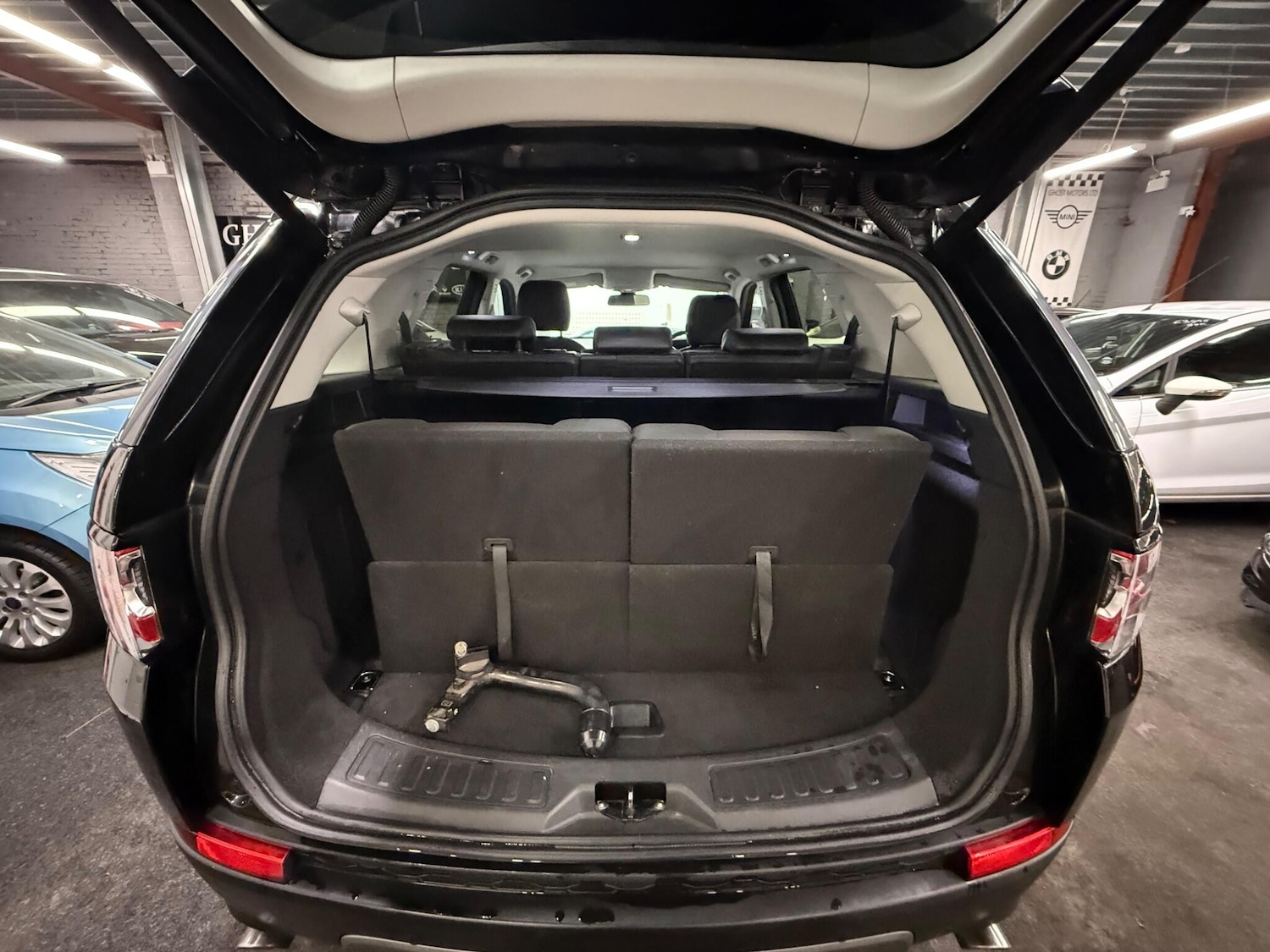 Used Land Rover Discovery Sport 2015 for sale - 76913110: Photo 8