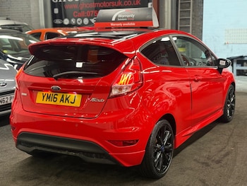 Used Ford Fiesta 2016 for sale - 76239139: Photo