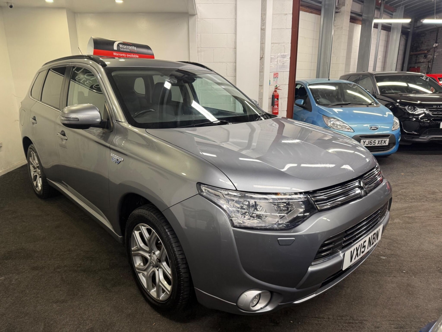 Used Mitsubishi Outlander 2015 for sale - 76644570: Photo 3