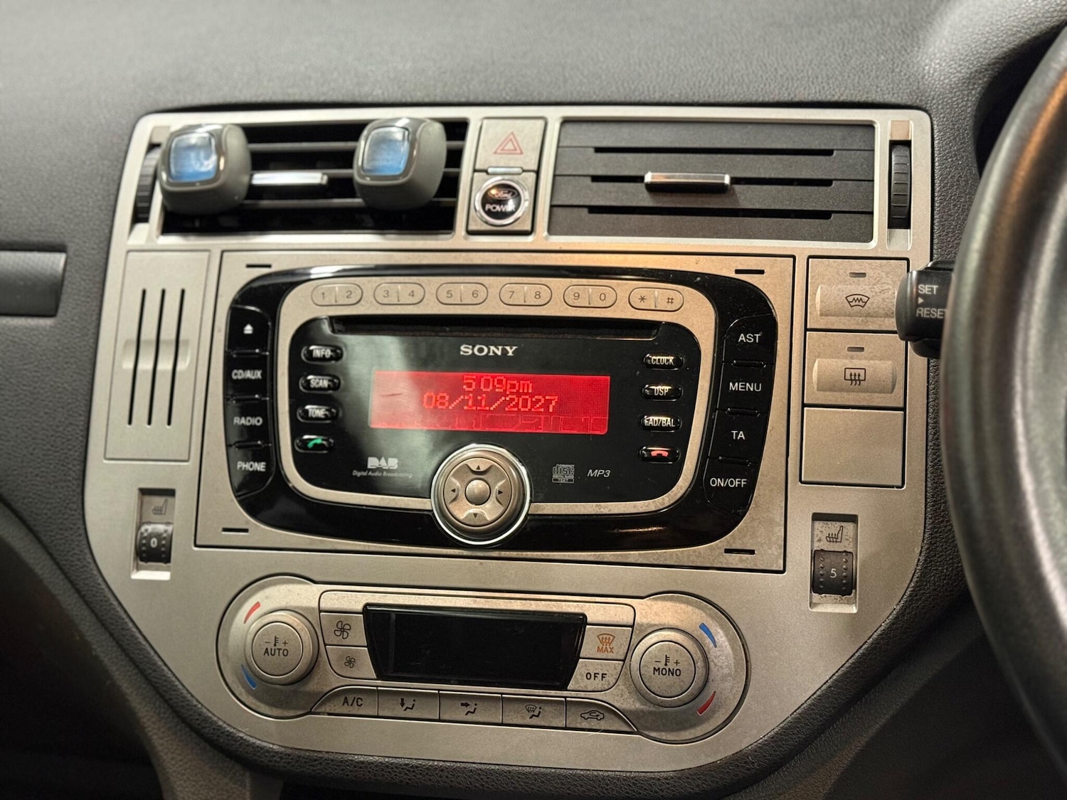 Used Ford Kuga 2012 for sale - 76522450: Photo 15