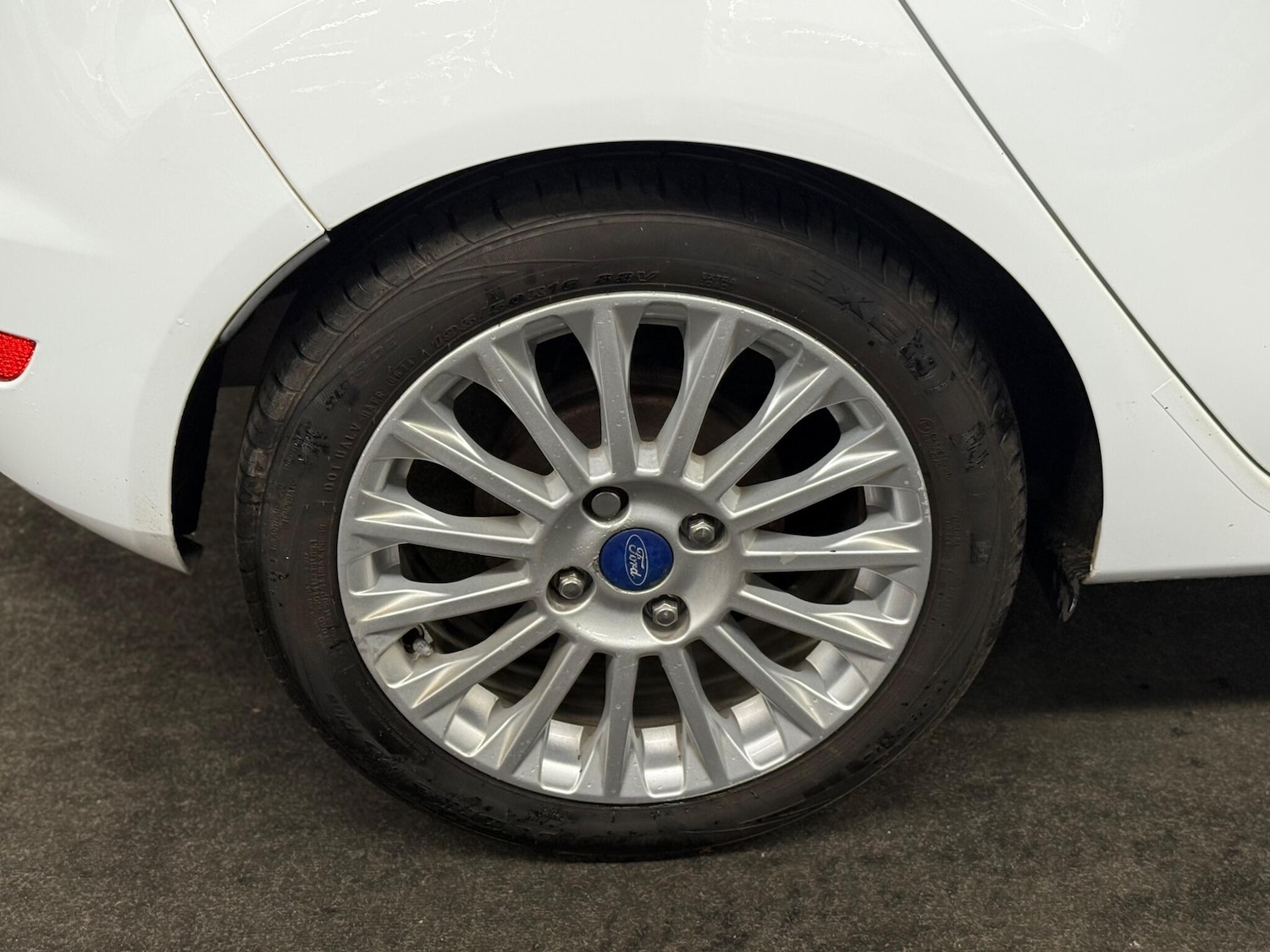 Used Ford Fiesta for sale - 76513270: Photo 7