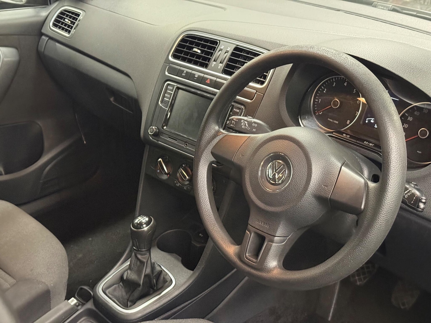 Used Volkswagen Polo 2014 for sale - 77015679: Photo 10