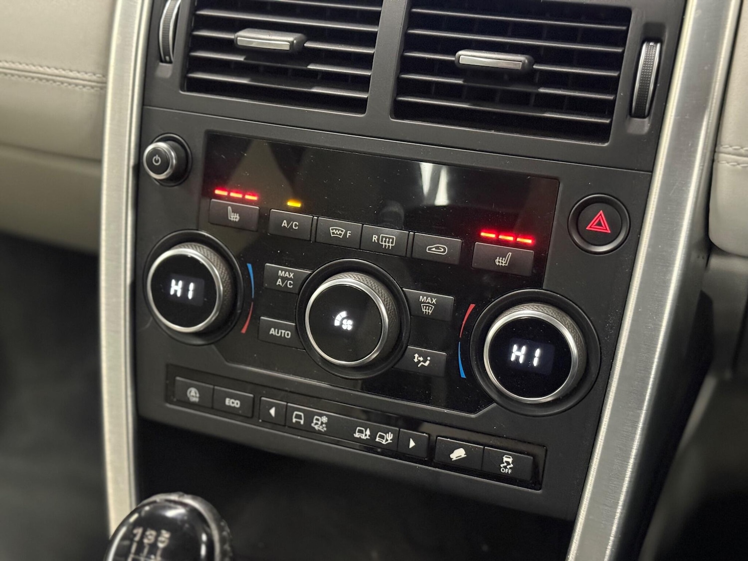 Used Land Rover Discovery Sport 2017 for sale - 77214972: Photo 14