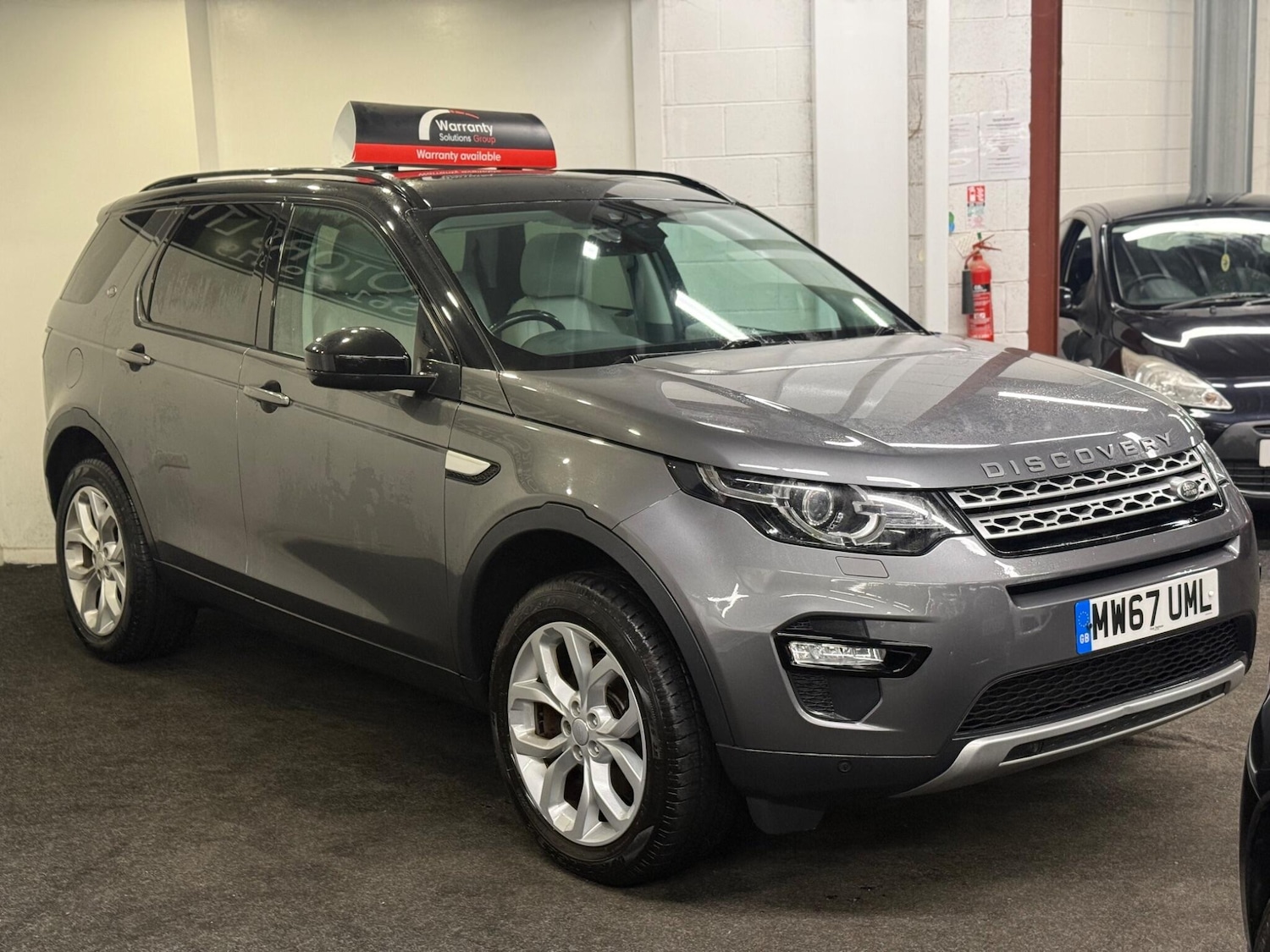 Used Land Rover Discovery Sport 2017 for sale - 77214972: Photo 3