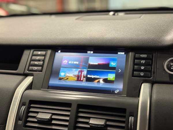 Used Land Rover Discovery Sport 2016 for sale - 76200540: Photo 13