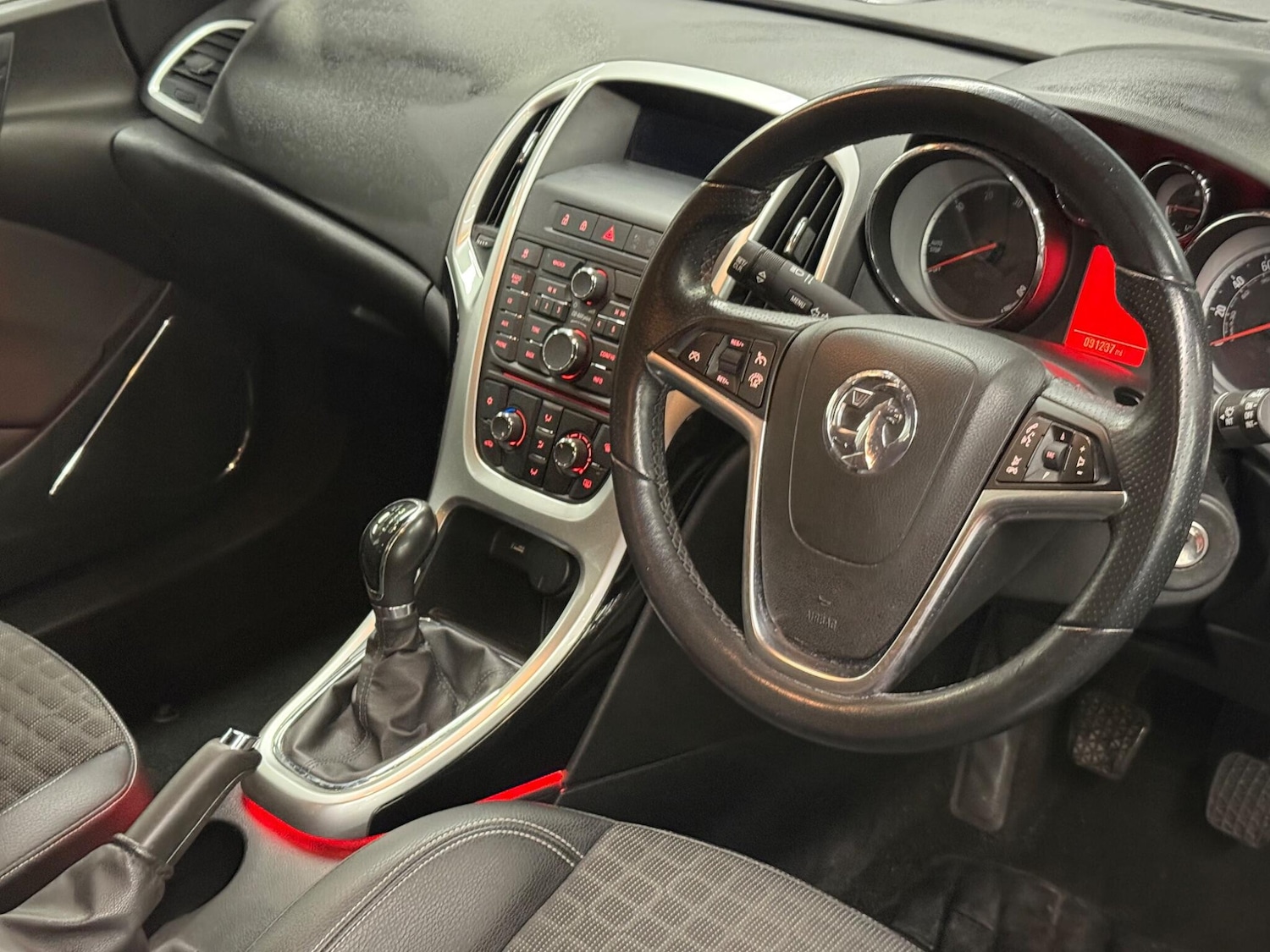 Used Vauxhall Astra GTC for sale - 77704897: Photo 10