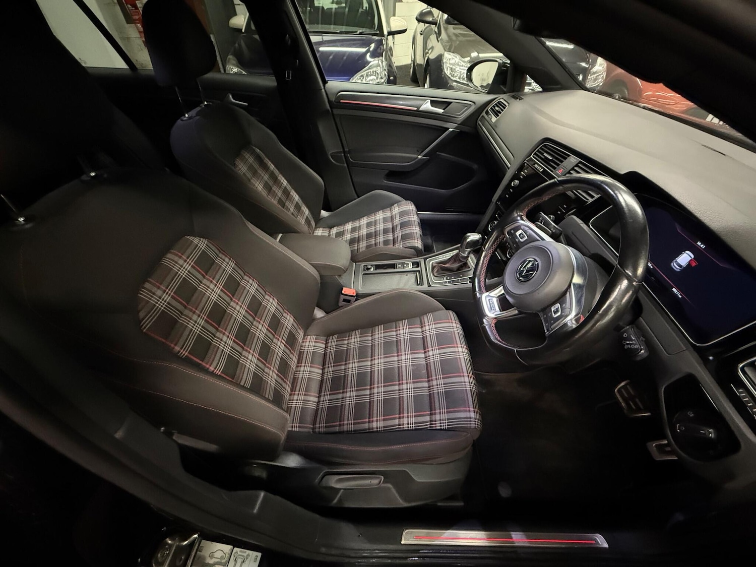 Used Volkswagen Golf for sale - 77808841: Photo 10