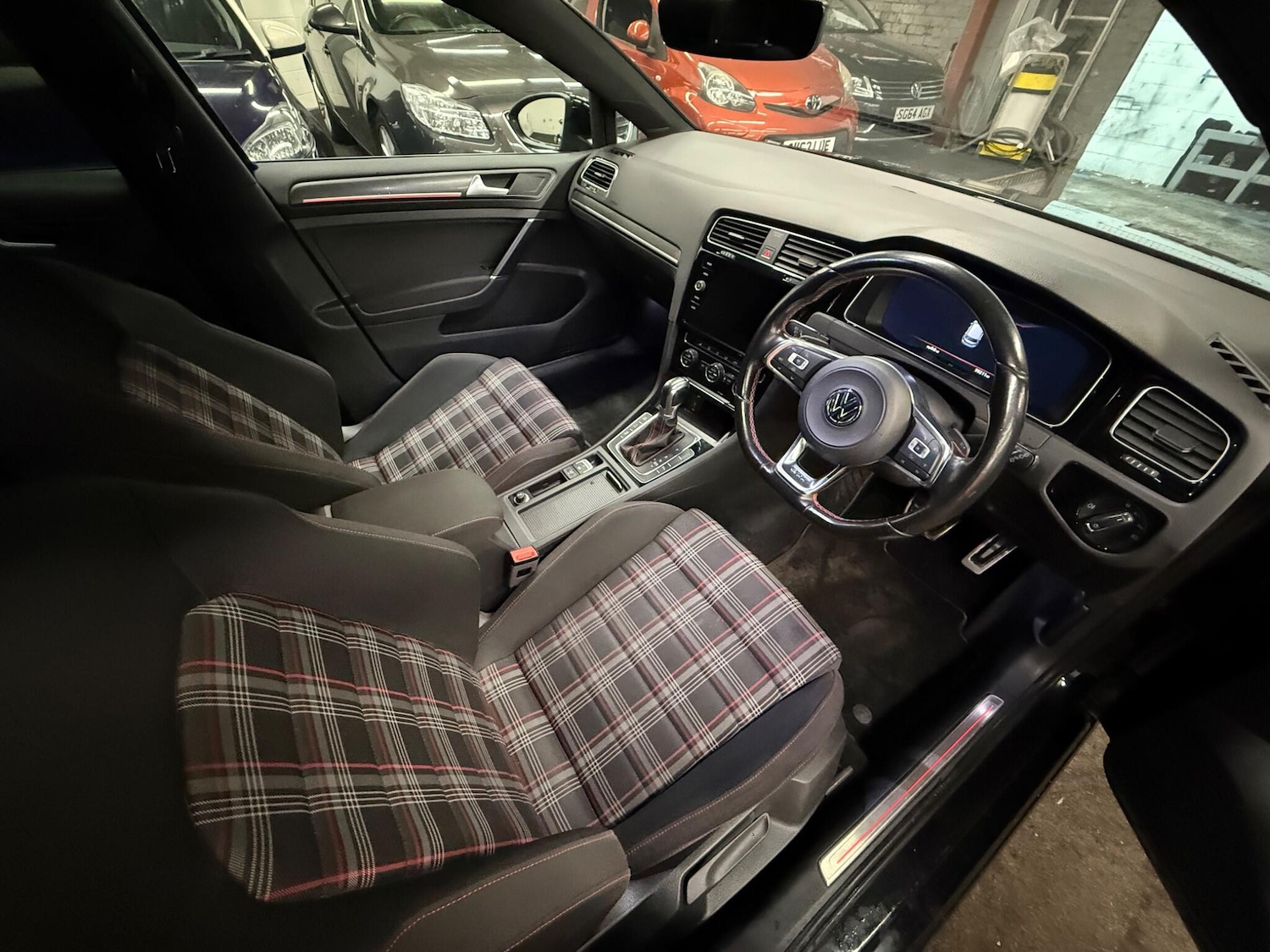 Used Volkswagen Golf for sale - 77808841: Photo 9