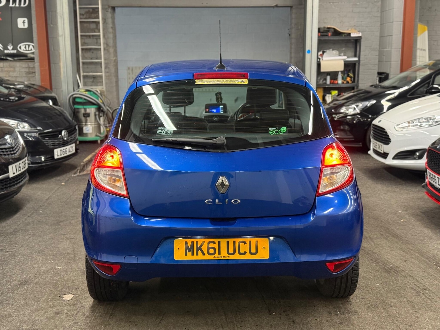 Used Renault Clio 2011 for sale - 76781564: Photo 5