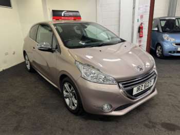 Used Peugeot 208 2014 for sale - 74920335: Photo