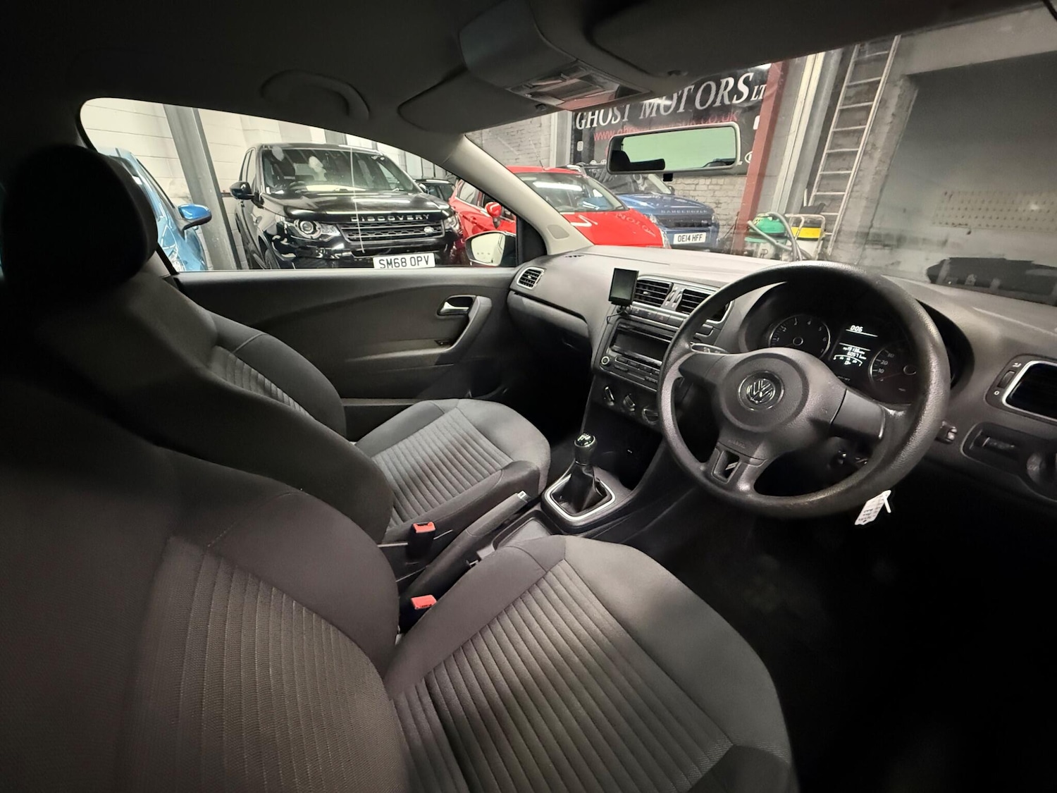 Used Volkswagen Polo 2012 for sale - 76498510: Photo 8