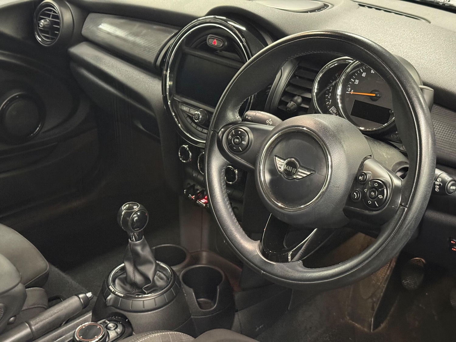 Used MINI Hatch 2014 for sale - 76849736: Photo 10