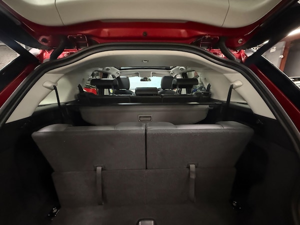 Used Land Rover Discovery Sport 2017 for sale - 76166571: Photo 12