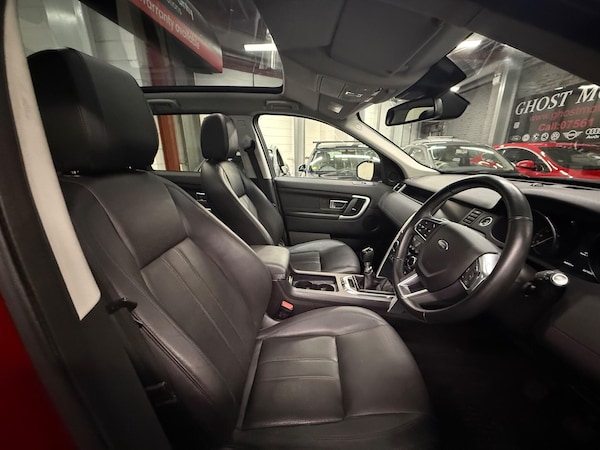 Used Land Rover Discovery Sport 2017 for sale - 76166571: Photo 9