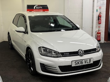 Used Volkswagen Golf 2016 for sale - 76521866: Photo