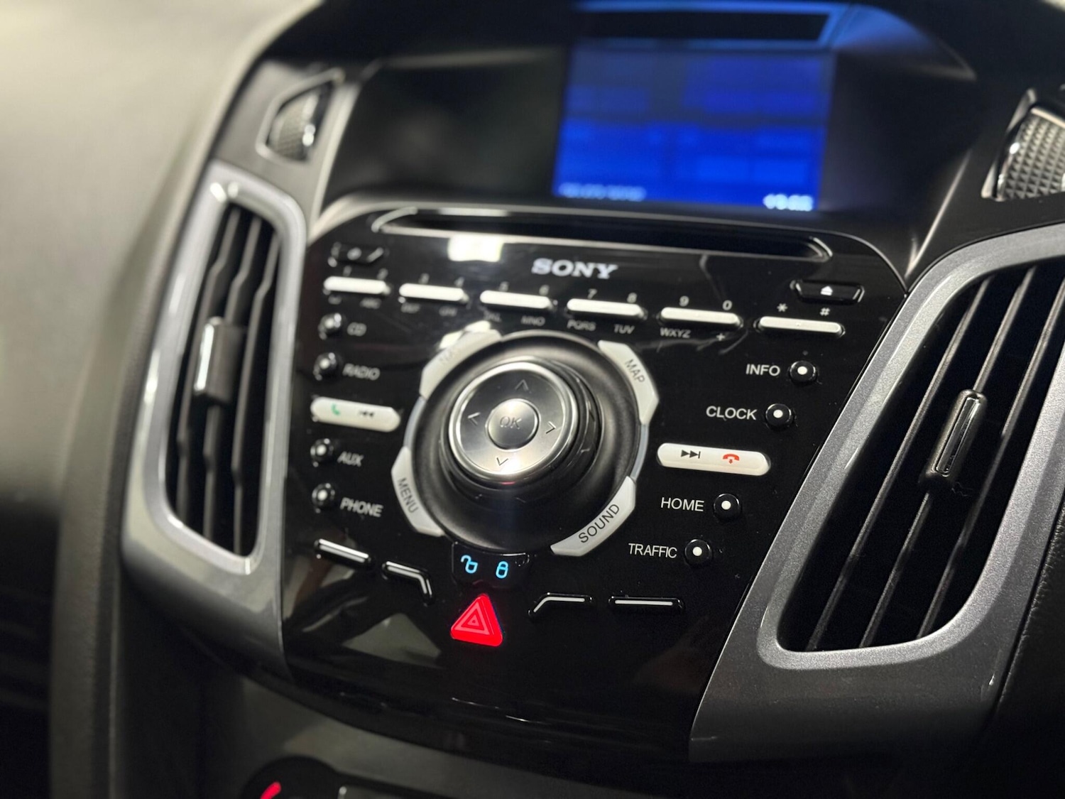 Used Ford Focus 2013 for sale - 77625372: Photo 12