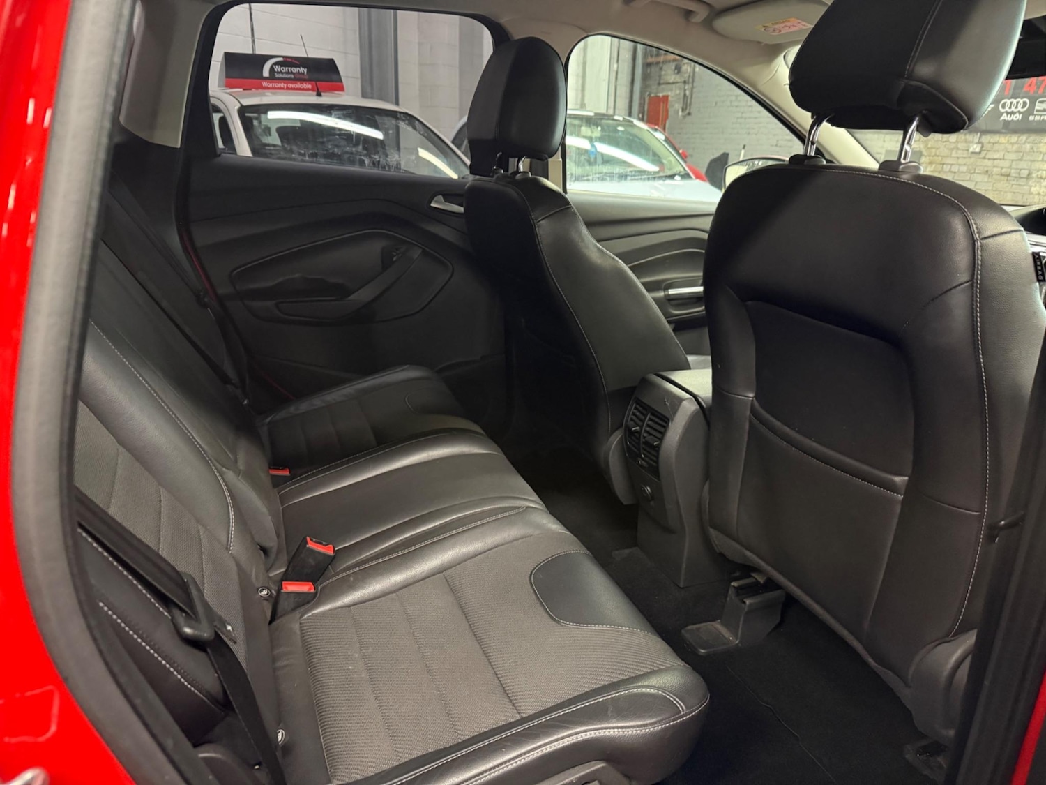 Used Ford Kuga 2014 for sale - 76597297: Photo 10