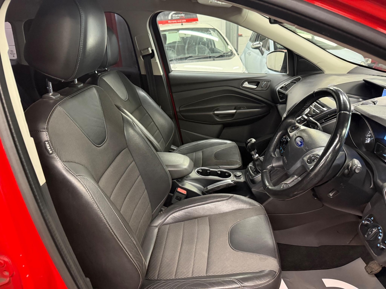 Used Ford Kuga 2014 for sale - 76597297: Photo 8