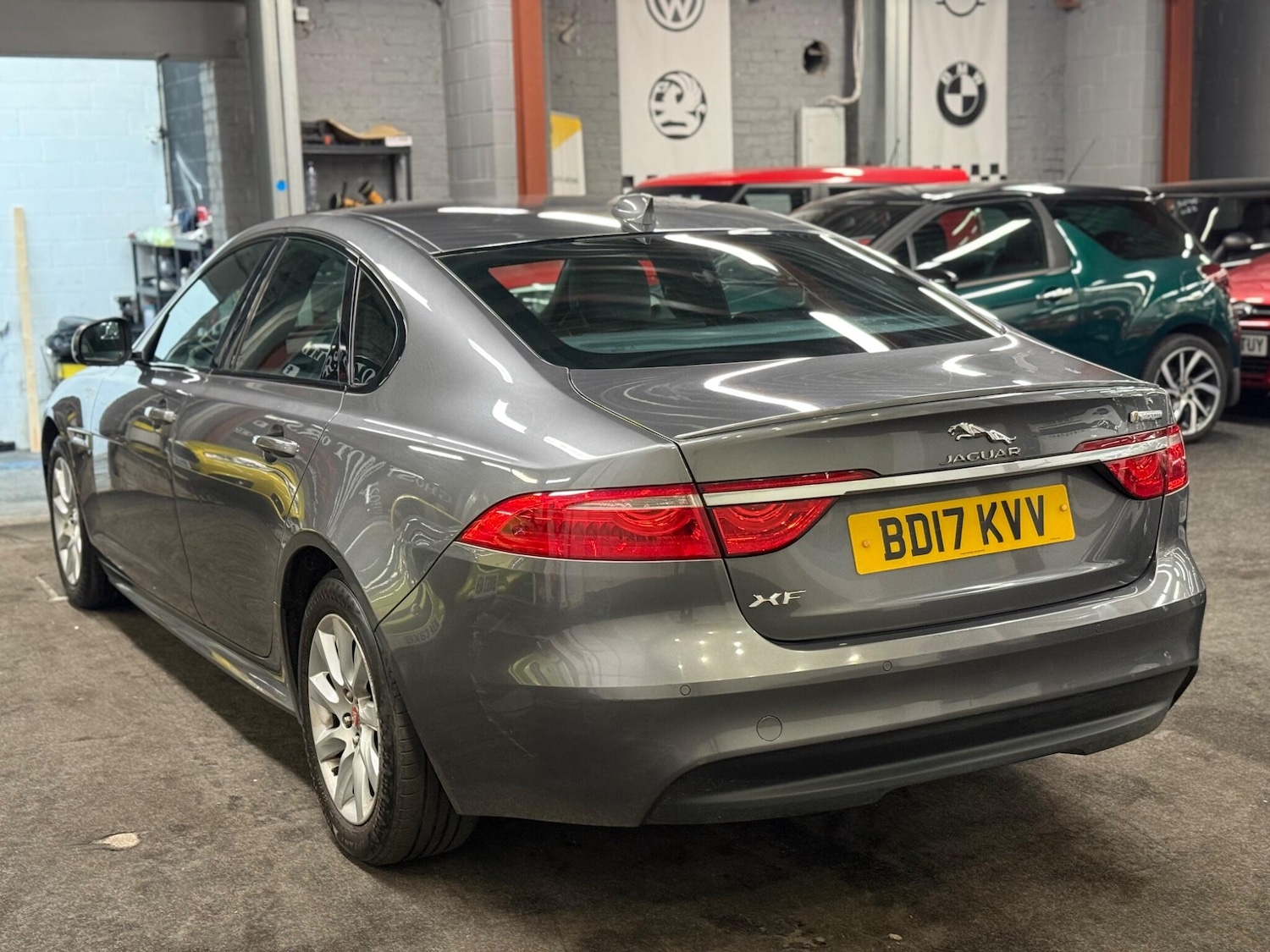 Used Jaguar XF 2017 for sale - 78086948: Photo 6