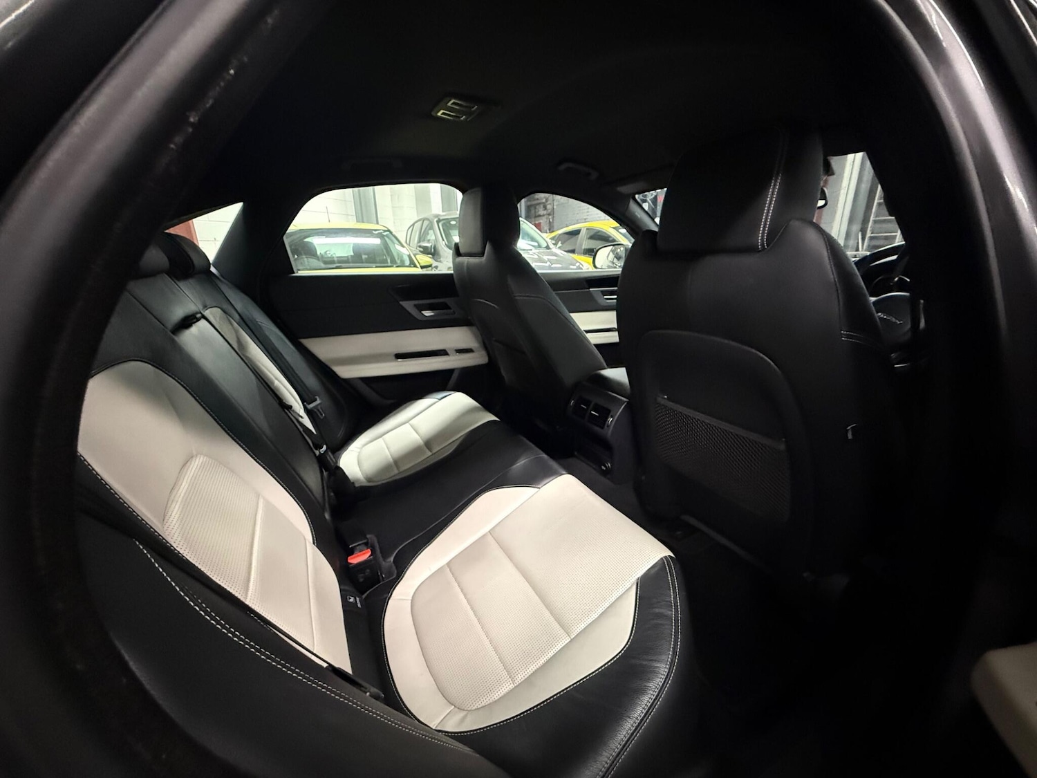 Used Jaguar XF 2017 for sale - 78086948: Photo 8