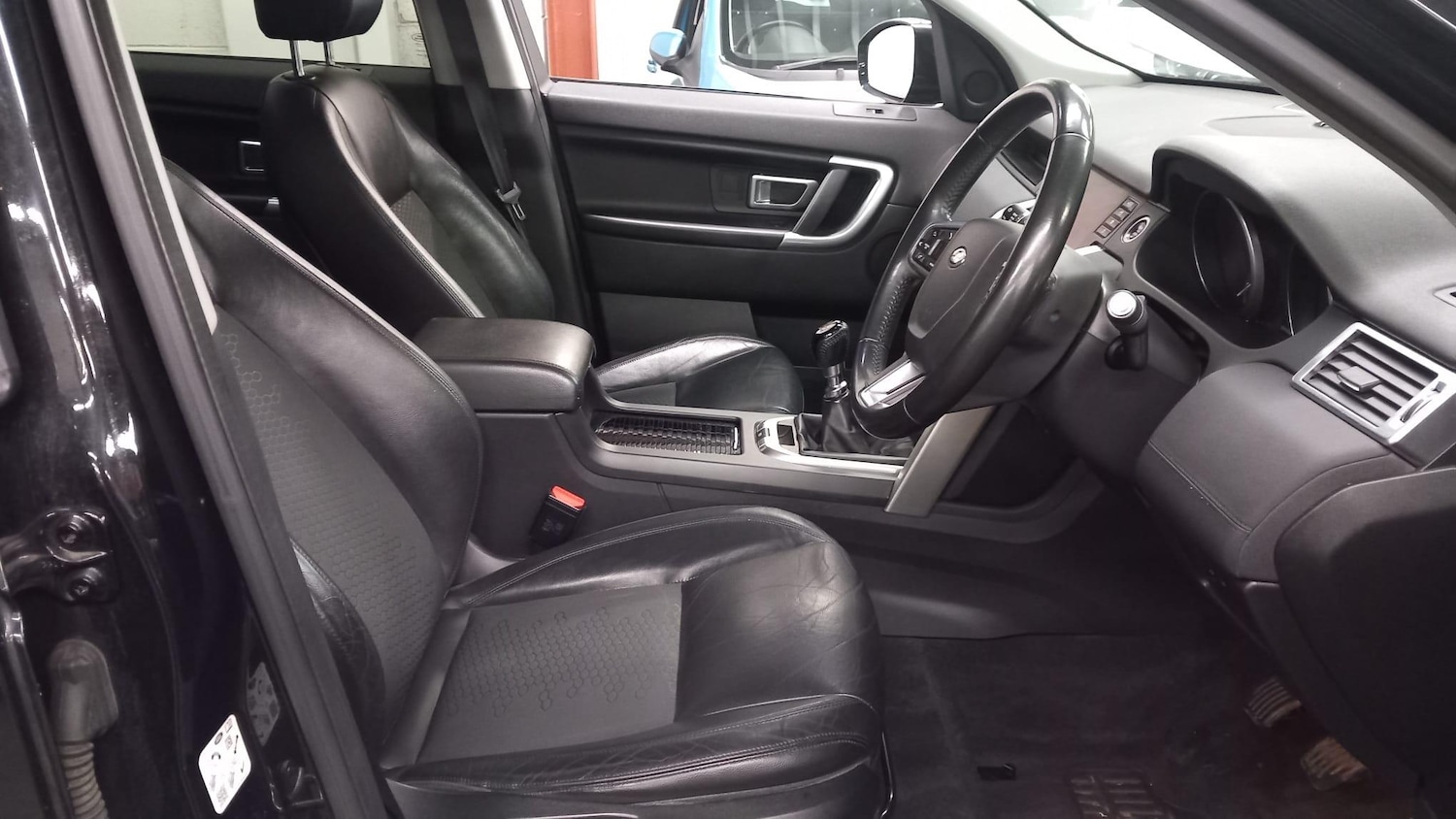 Used Land Rover Discovery Sport 2018 for sale - 77074597: Photo 10