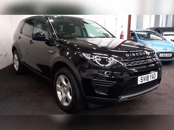 Used Land Rover Discovery Sport 2018 for sale - 77074597: Photo