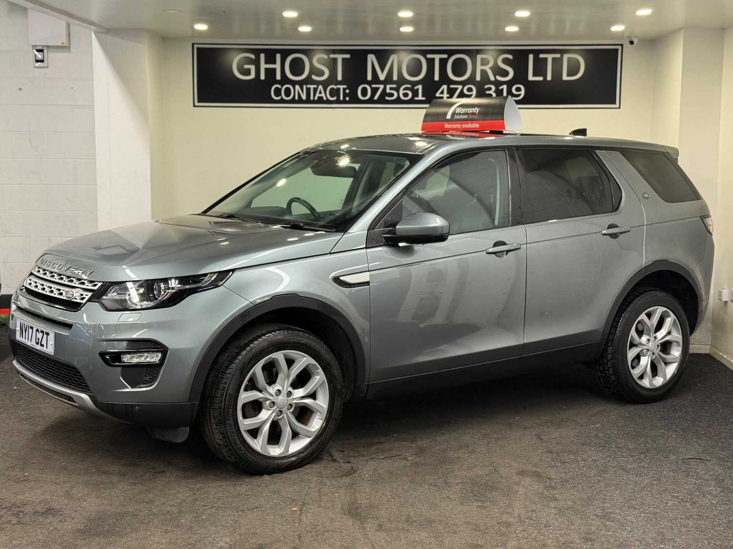 Used Land Rover Discovery Sport 2017 for sale - 76522528: Photo 1