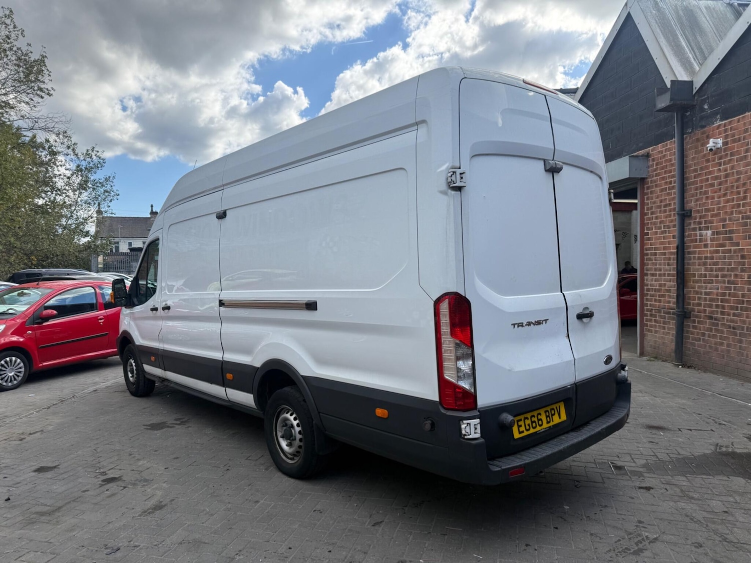 Used Ford Transit 2017 for sale - 77016951: Photo 5