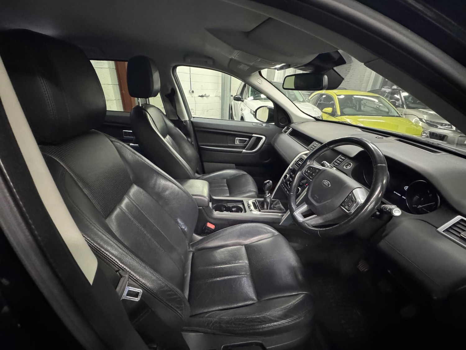 Used Land Rover Discovery Sport 2016 for sale - 77074625: Photo 10