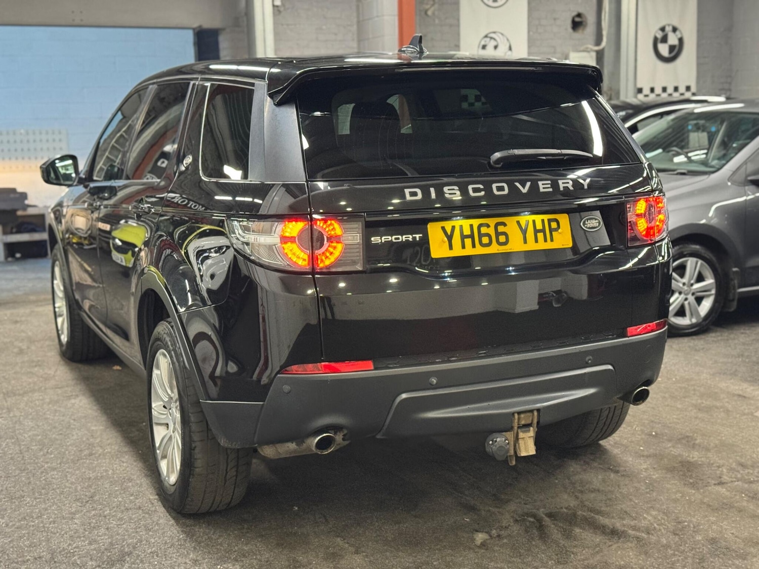 Used Land Rover Discovery Sport 2016 for sale - 77074625: Photo 6