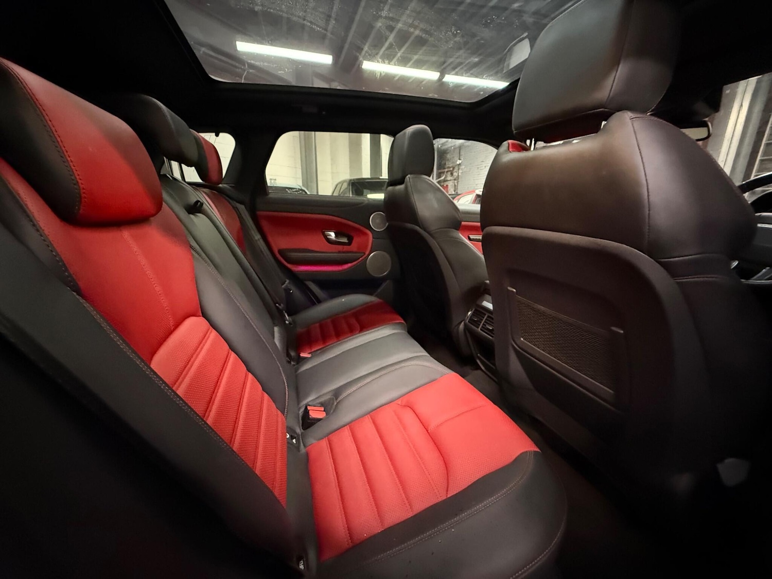 Used Land Rover Range Rover Evoque 2017 for sale - 76585335: Photo 8