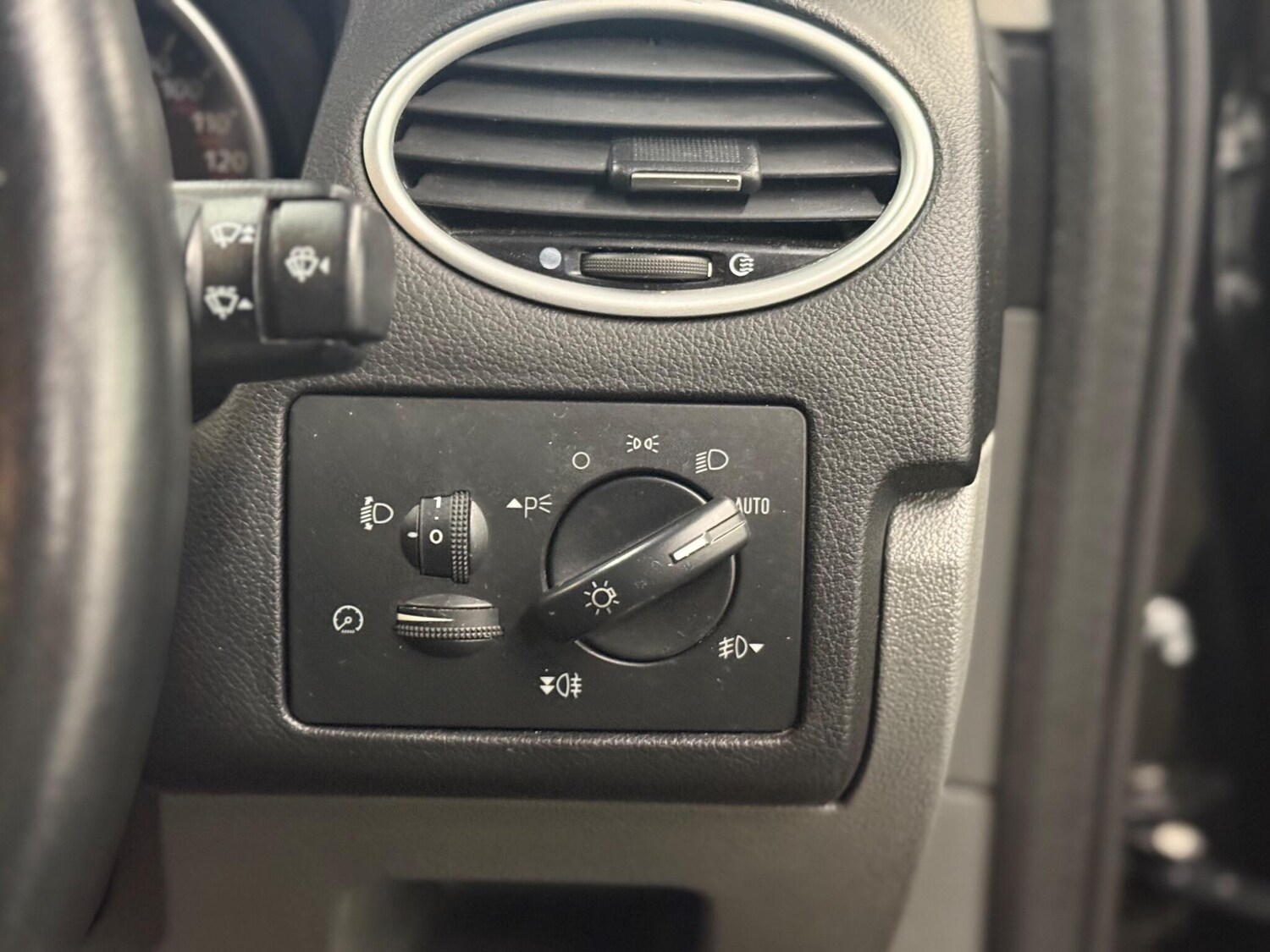 Used Ford Focus for sale - 77586367: Photo 12