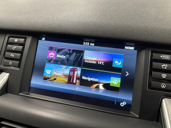 Used Land Rover Discovery Sport 2016 for sale - 76259294: Photo 16