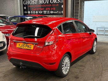 Used Ford Fiesta 2015 for sale - 79374140: Photo