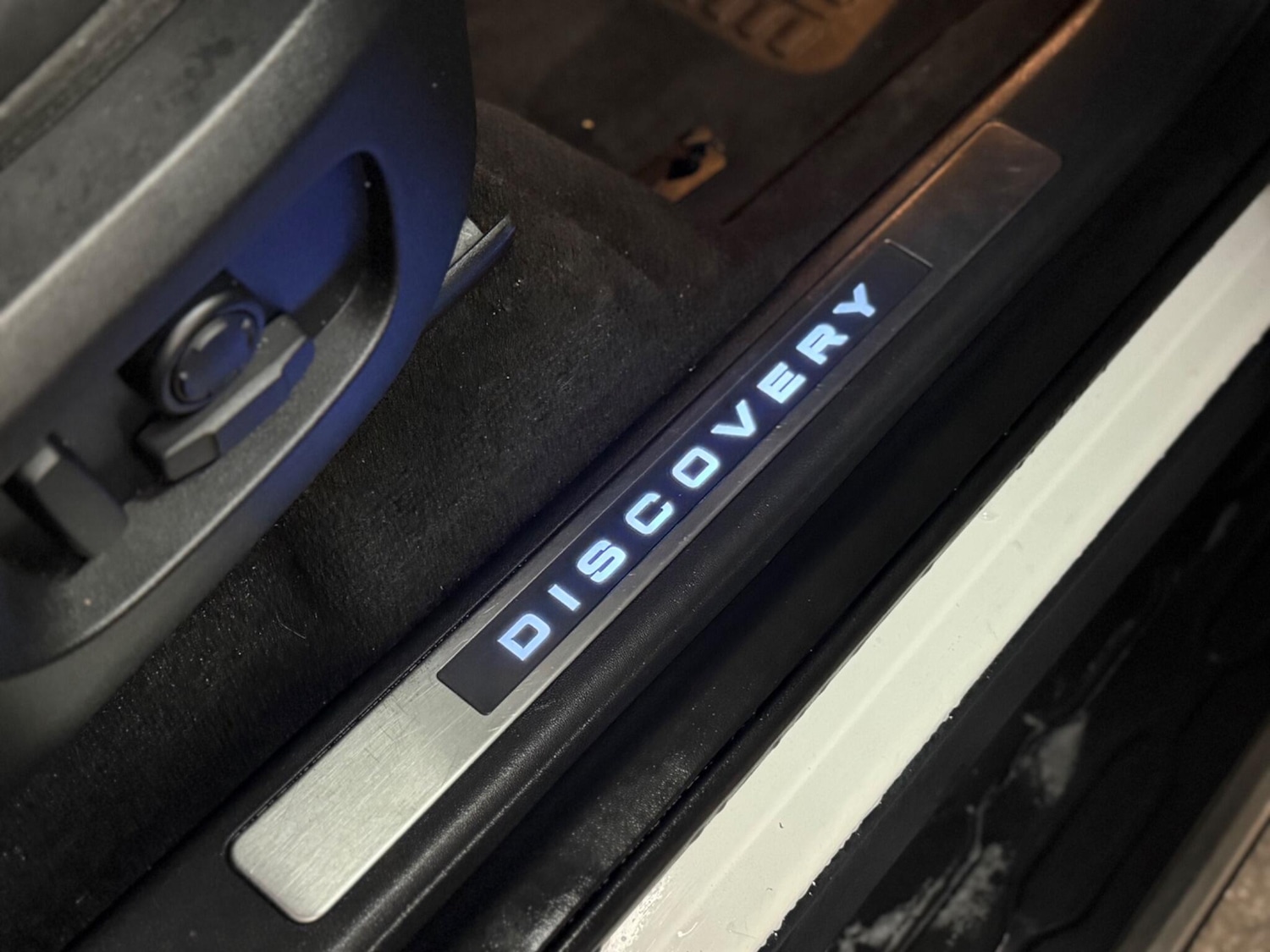 Used Land Rover Discovery Sport 2017 for sale - 77411824: Photo 14