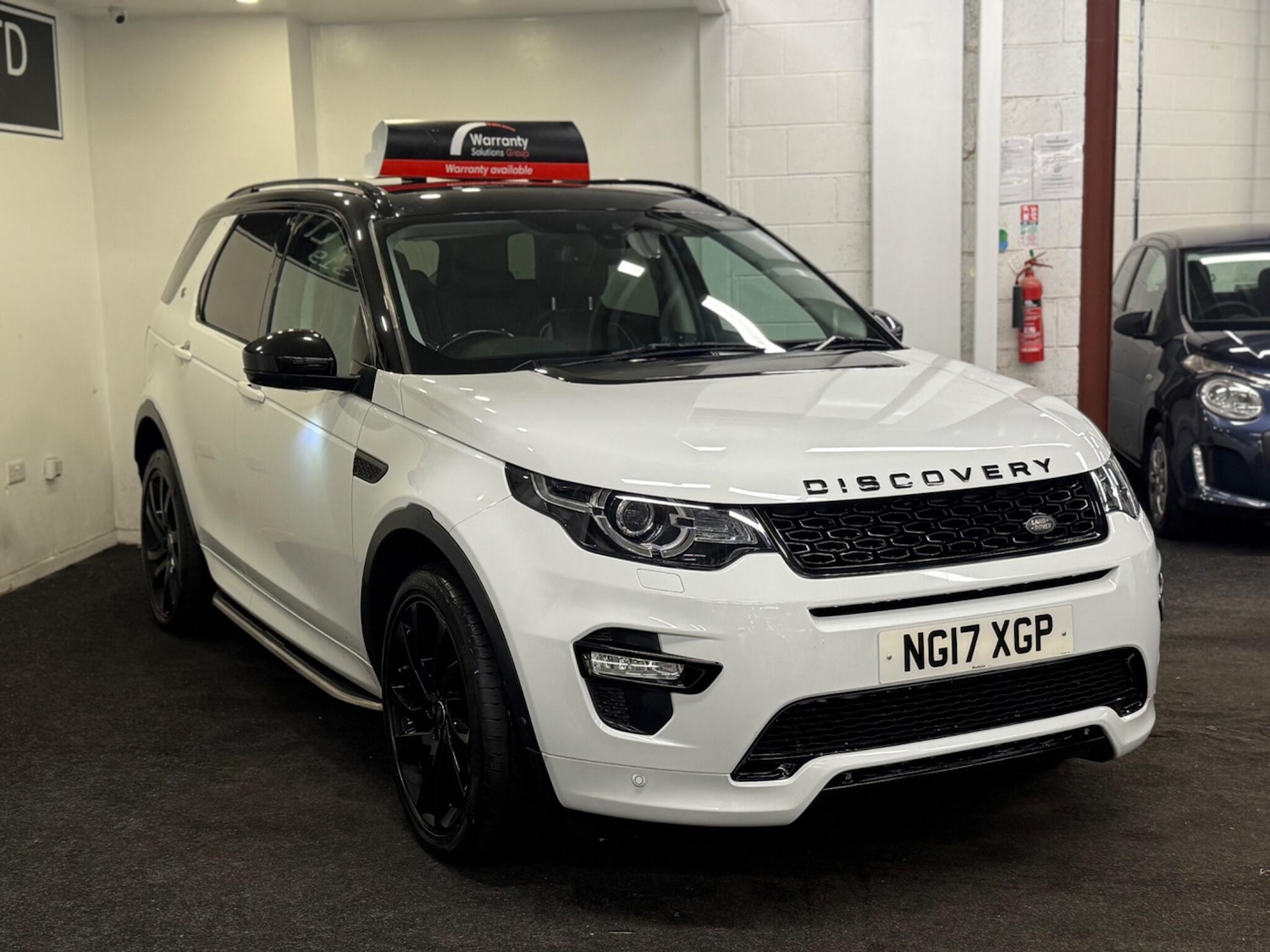 Used Land Rover Discovery Sport 2017 for sale - 77411824: Photo 3