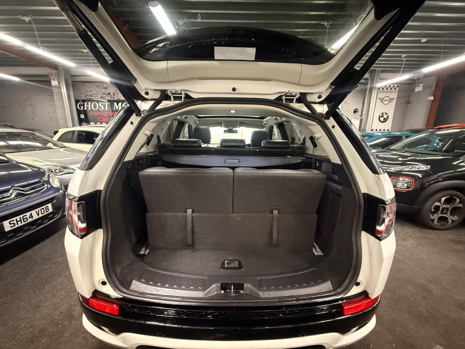 Used Land Rover Discovery Sport 2017 for sale - 77411824: Photo 7