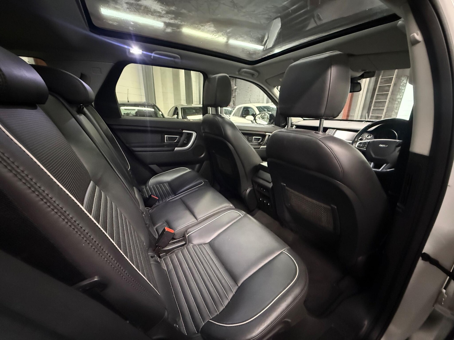 Used Land Rover Discovery Sport 2017 for sale - 77411824: Photo 9