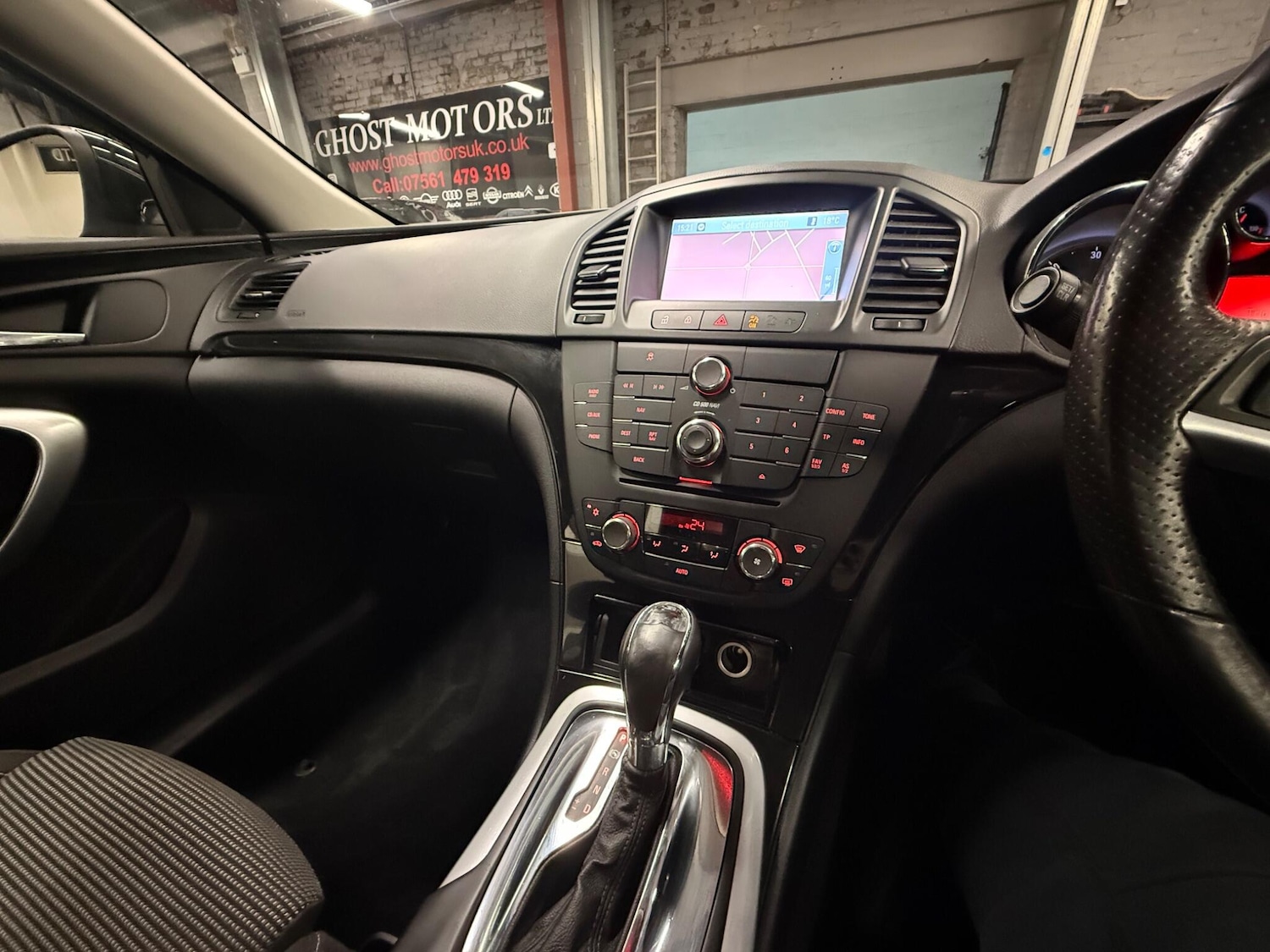 Used Vauxhall Insignia 2010 for sale - 76484315: Photo 12