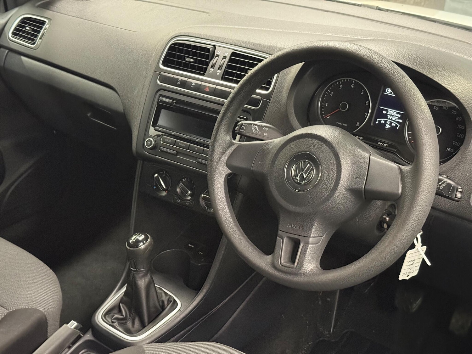 Used Volkswagen Polo 2013 for sale - 76585372: Photo 10