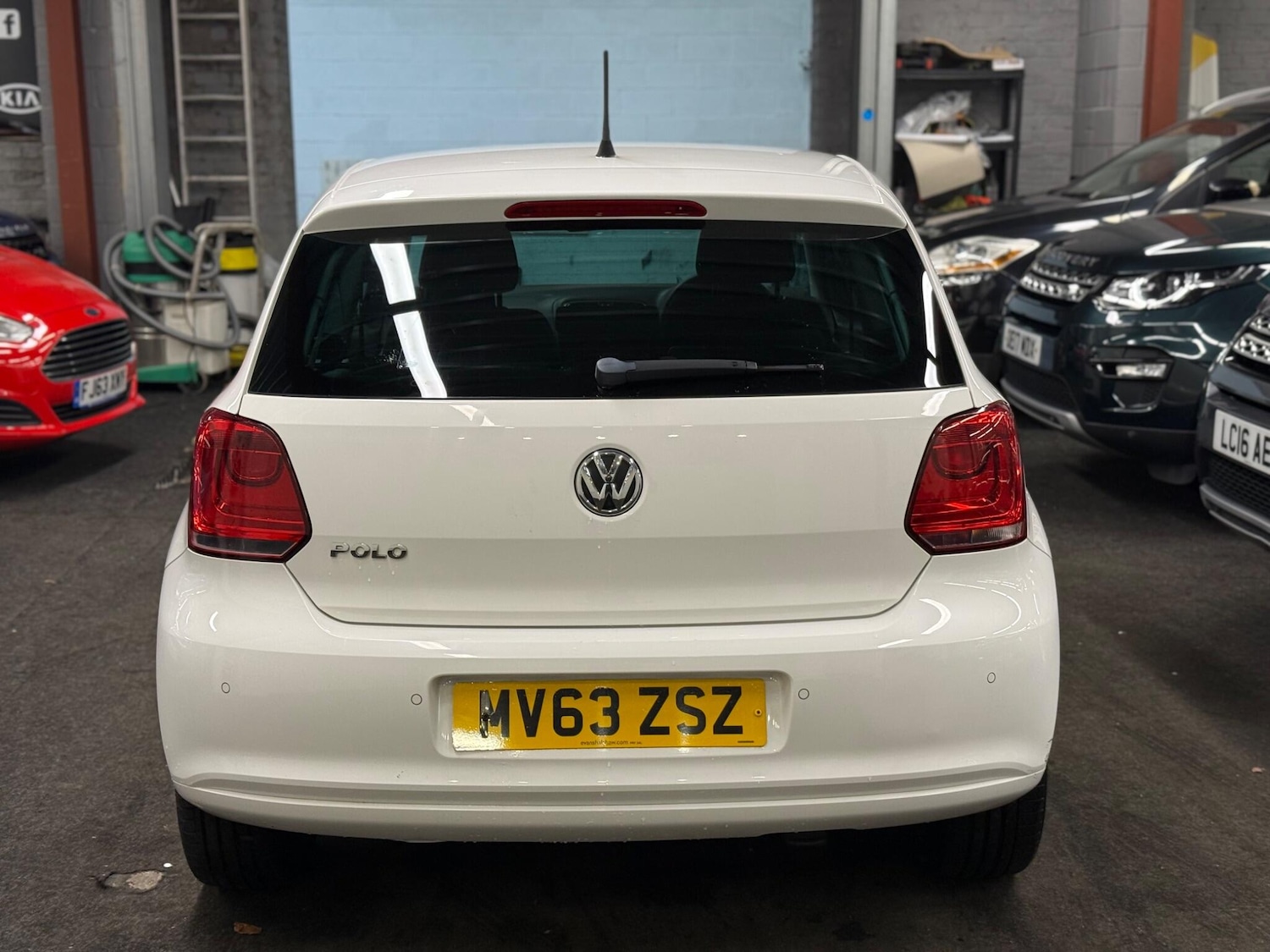 Used Volkswagen Polo 2013 for sale - 76585372: Photo 5