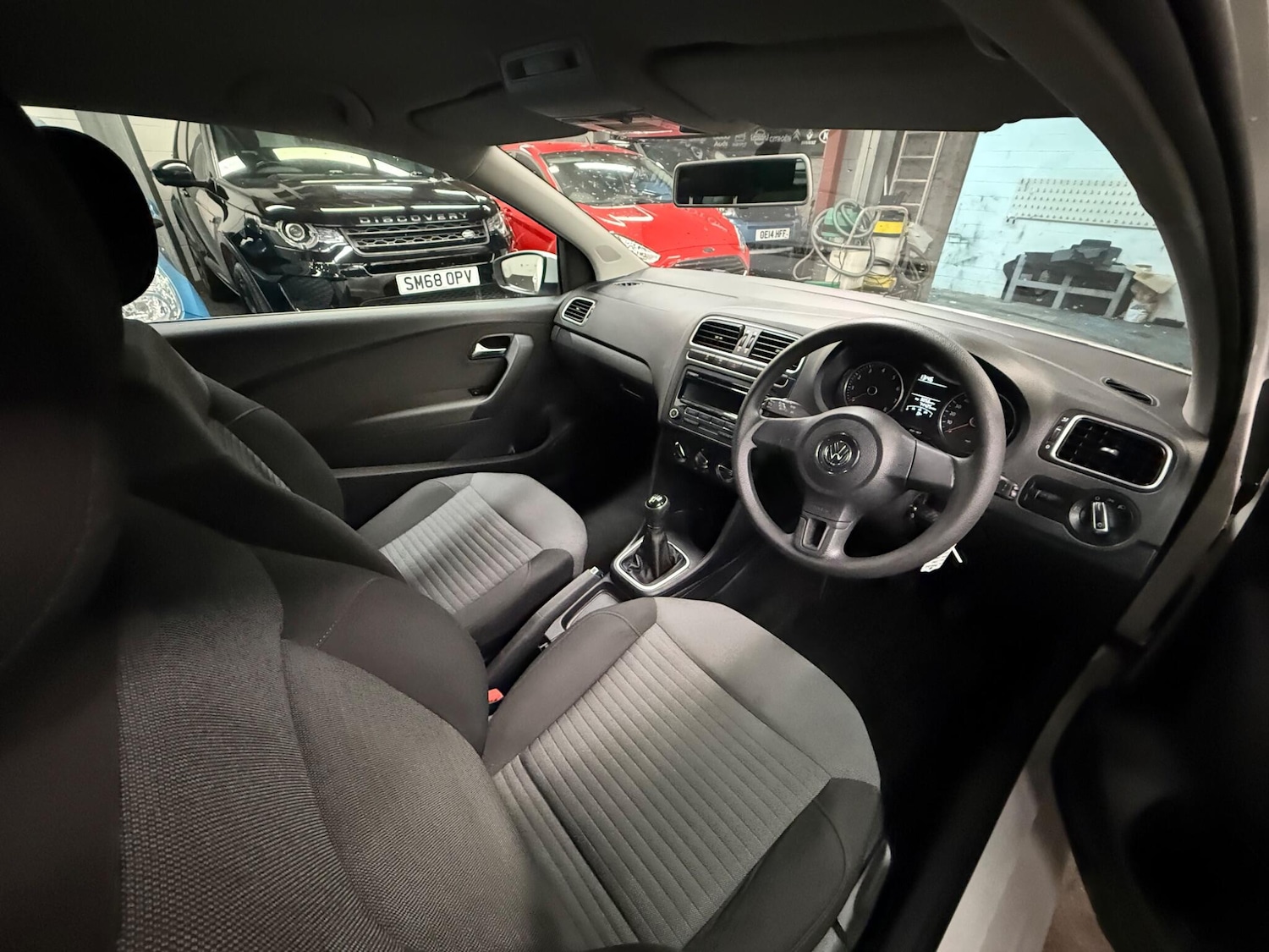 Used Volkswagen Polo 2013 for sale - 76585372: Photo 8