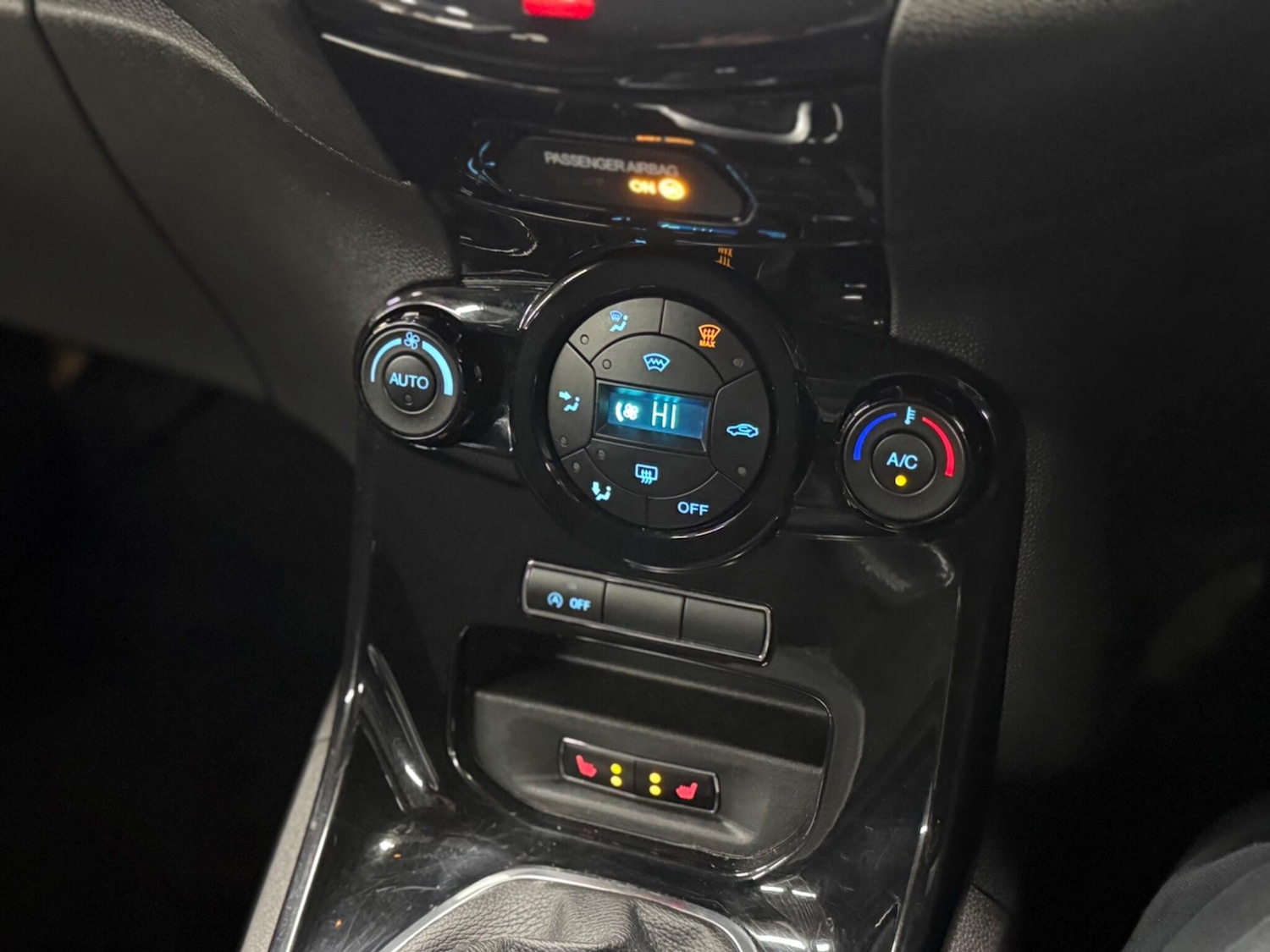 Used Ford Fiesta 2014 for sale - 76886362: Photo 11